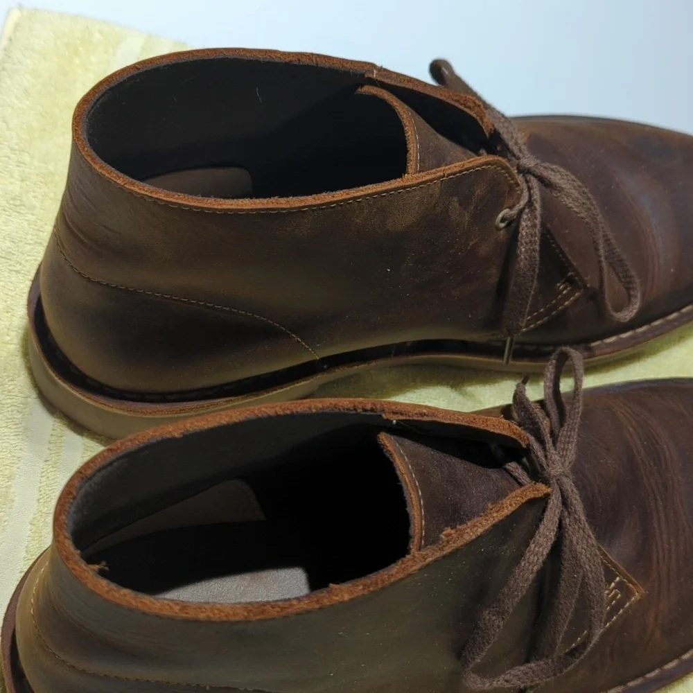 Classic Clark's Brown Leather Men's Boots.. Very Nice!! Bought New ..12M